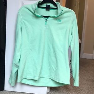 North face pullover